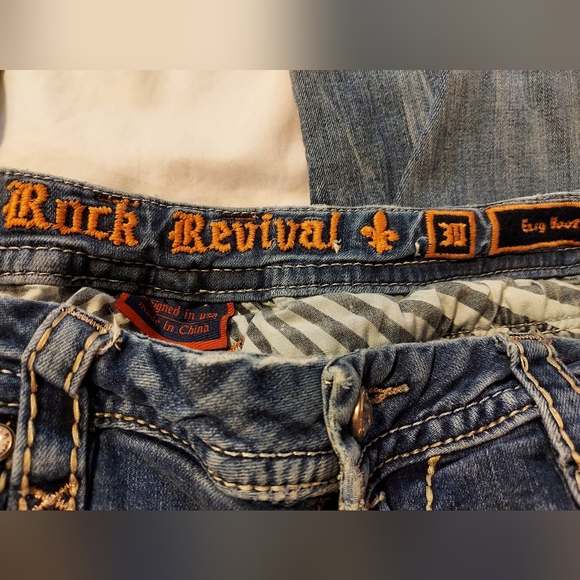 Rock Revival Roselle Embellished Easy Boot Jeans - 30 - Picture 4 of 9